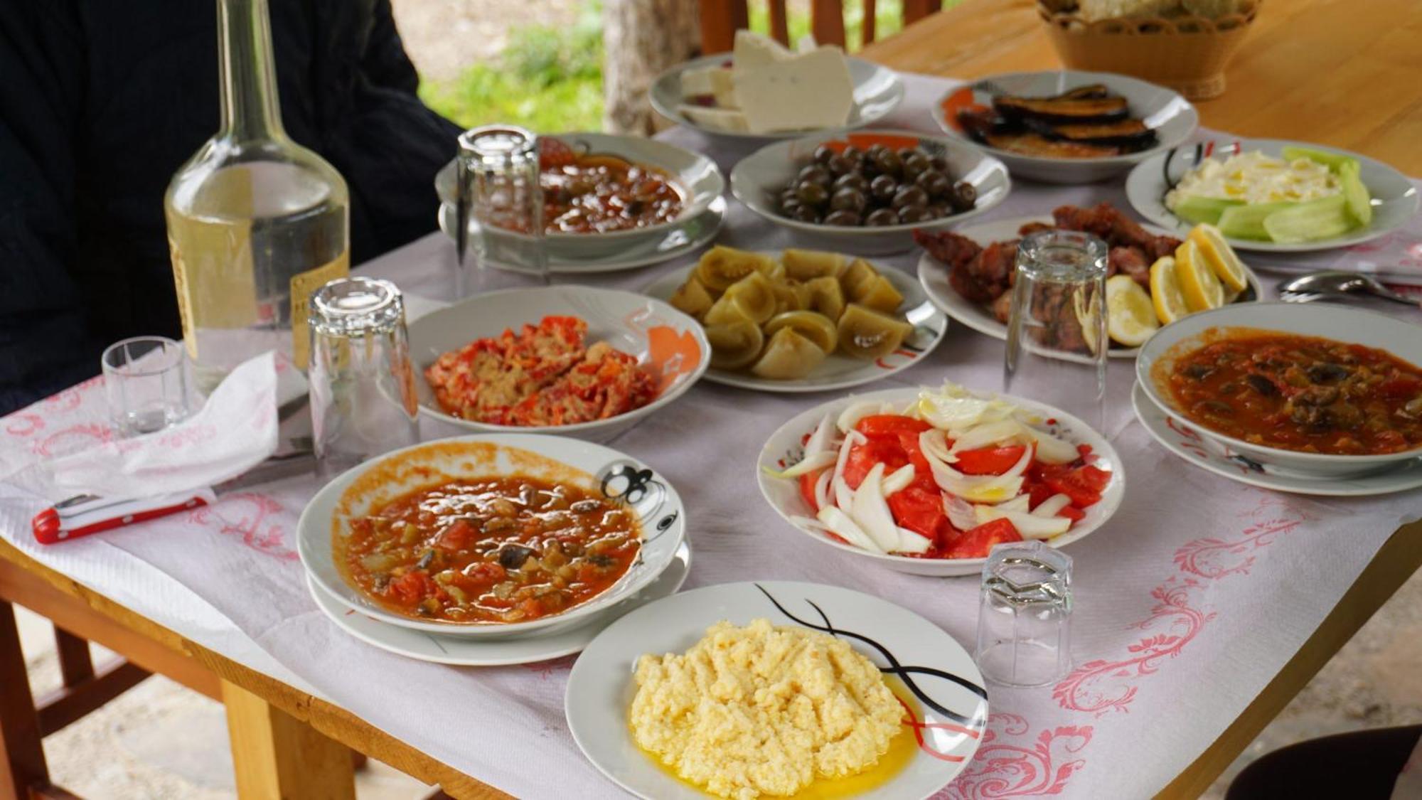The Blue Eye Bed & Breakfast Vusanje Bagian luar foto